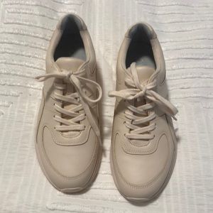 Everlane sneakers